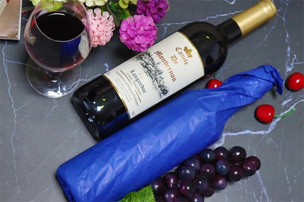 開個紅酒店資金成本預算是多少？