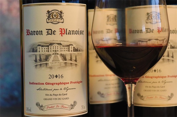 如何分辨葡萄酒品牌的好壞