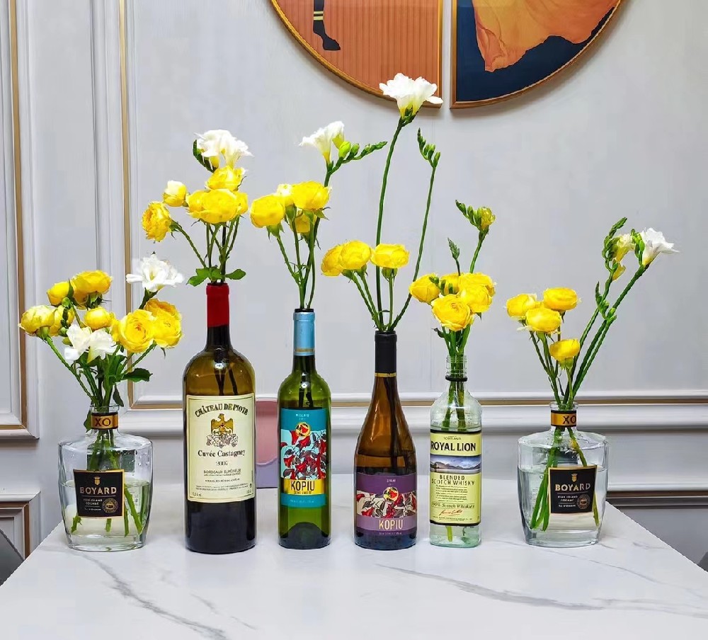 開一家紅酒店怎么樣？