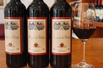 紅酒批發(fā)報(bào)價(jià)需要多少