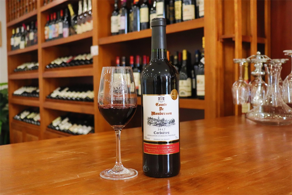 做酒水批發市場好不好呢